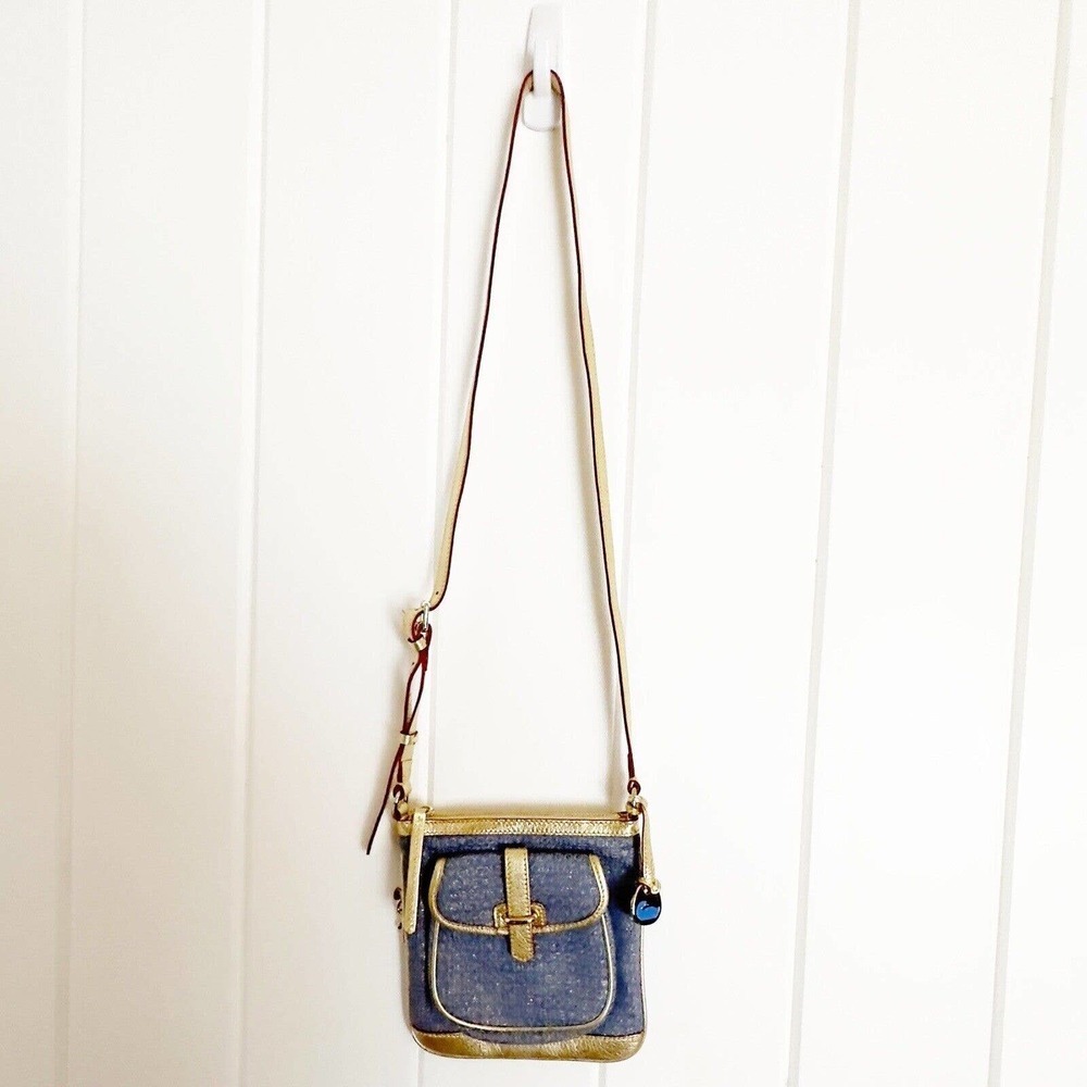 Dooney & Bourke Blue Denim Gold Lettering Crossbody Blue Duck- LIKE NEW - Picture 4 of 10